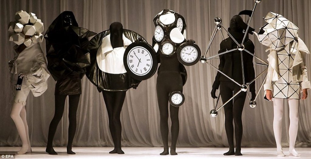 Fashion beyond passion. Technology taking over, aesthetics rising to the next level